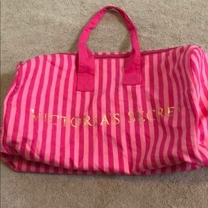 Victoria secret duffle